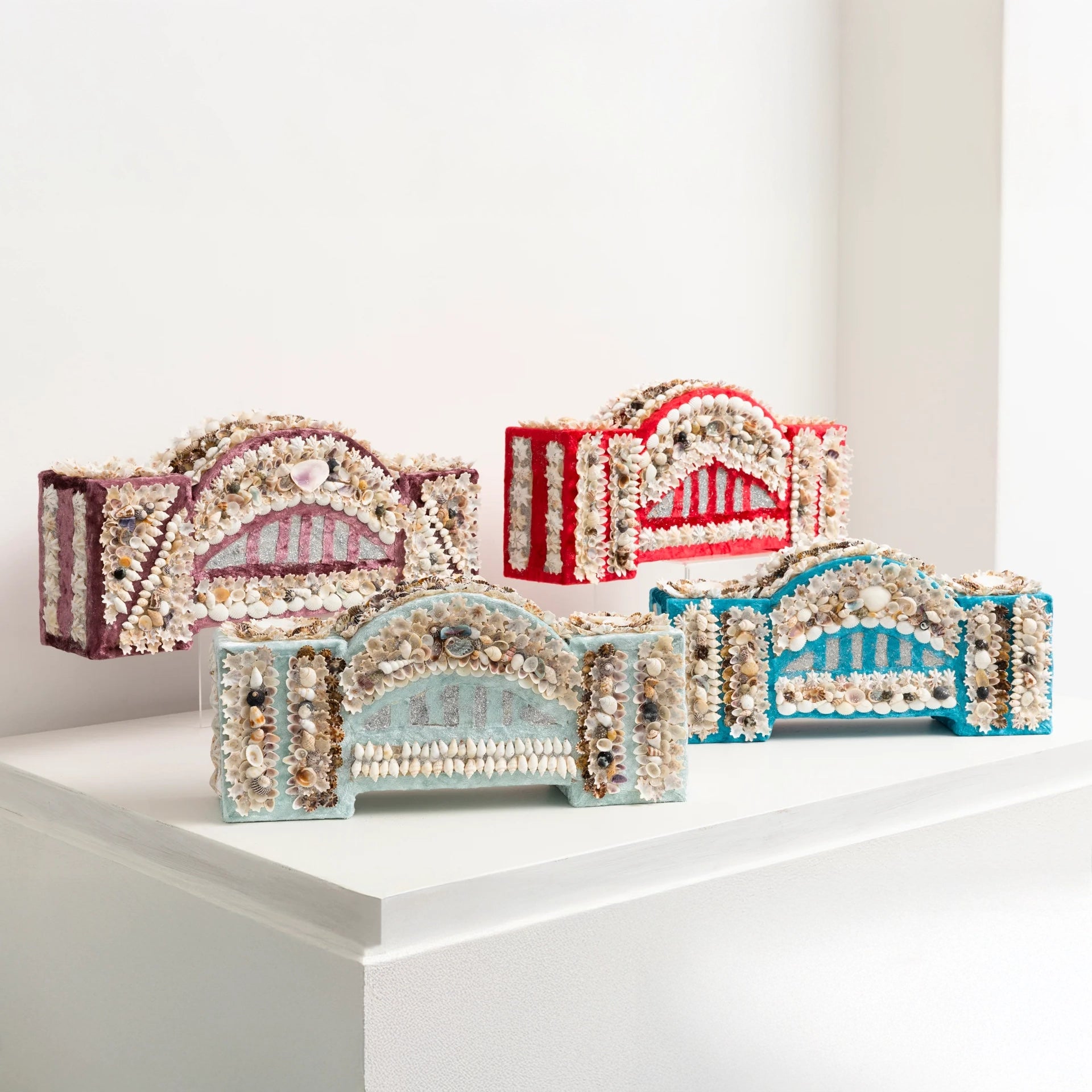 Marilyn Russell Shellwork Harbour Bridge